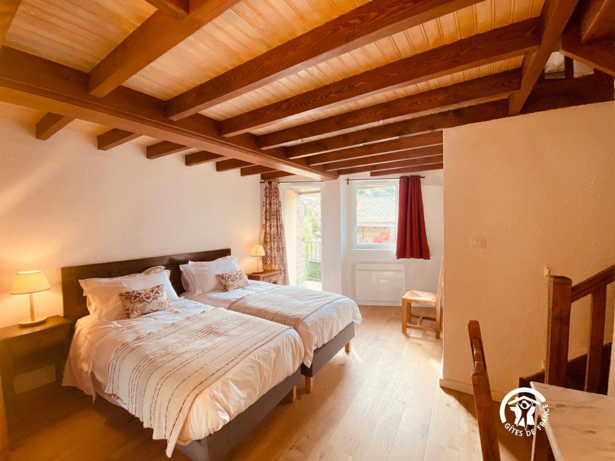 Atalaya - Maitre De Cabestany - Gite Avec Piscine Pour 8 Personnes - 3 Chambres En Suite Llo Exterior photo