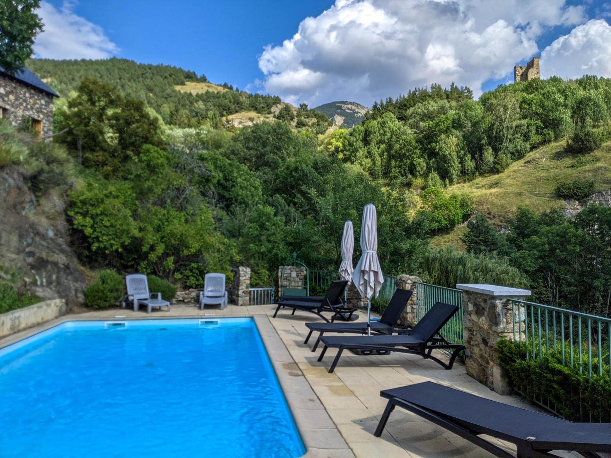 Atalaya - Maitre De Cabestany - Gite Avec Piscine Pour 8 Personnes - 3 Chambres En Suite Llo Exterior photo